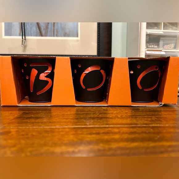 Hallmark Halloween BOO 3 Piece Tealight Holders - Picture 5 of 9
